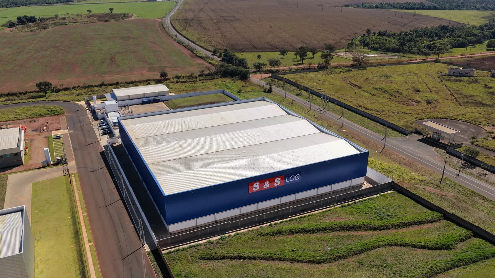 Vista aérea do armazém da S&S Log em Uberaba/MG